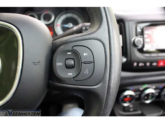 Fiat 500L 1.4-16V Lounge 2012 Benzine 21