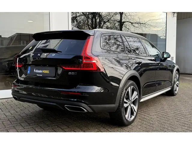 Volvo V60 3