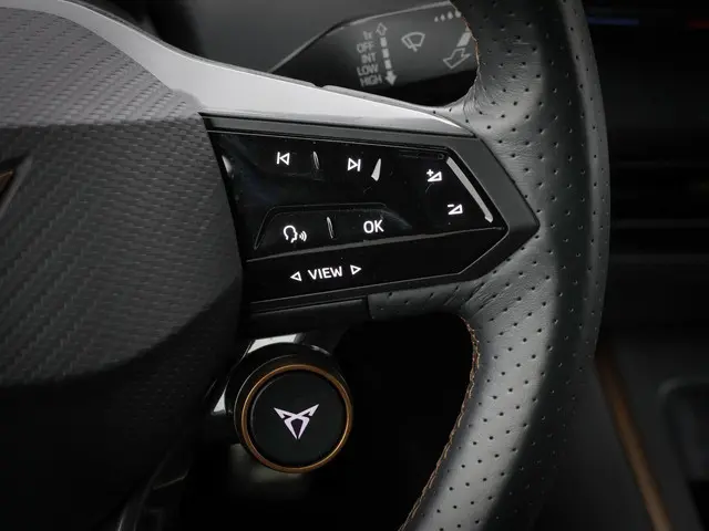 CUPRA Born Adrenaline 62 kWh 230pk 2022 Elektrisch 17