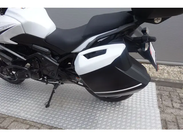 Kawasaki Versys 650 GRAND TOURER 2020 Benzine 16