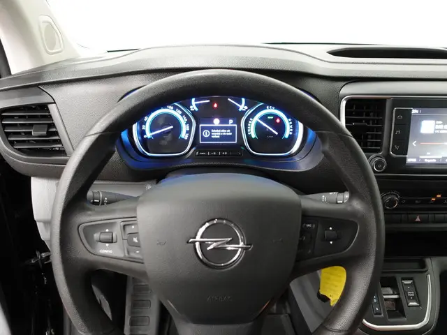 Opel Vivaro-e Combi L3H1 75 kWh 2022 Elektrisch 16