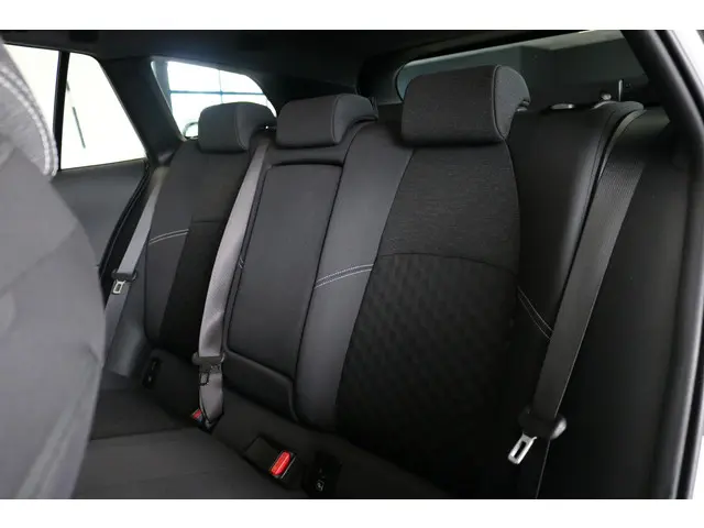 Toyota Corolla Hybrid 140 Dynamic, 2025 Hybride Benzine 17