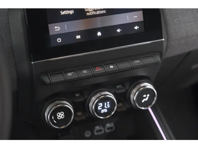 Renault Clio TCe 90 GPF Techno 2025 Benzine 51