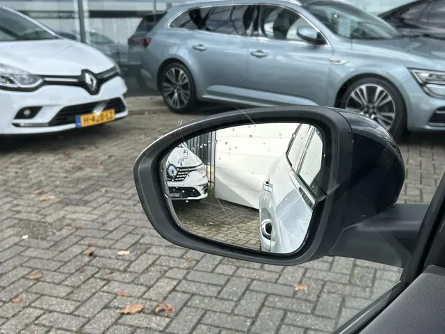 Renault Mégane Estate 1.3 TCe 140 Techno 2024 Benzine 14