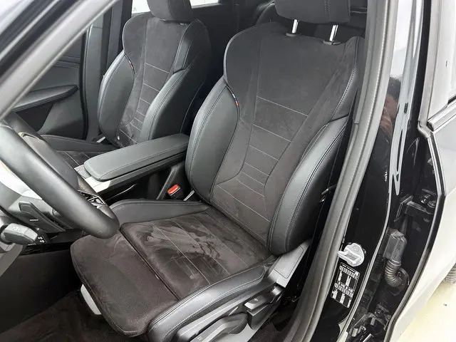 BMW X1 sDrive18i 2025 Benzine 16