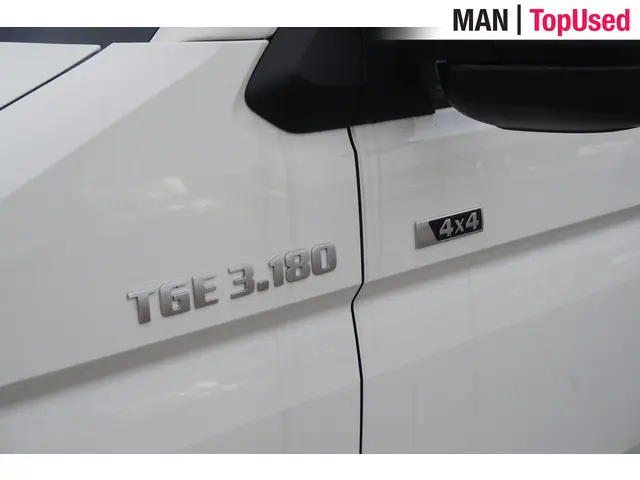 MAN TGE 3.180 4X4 2024 Diesel 19