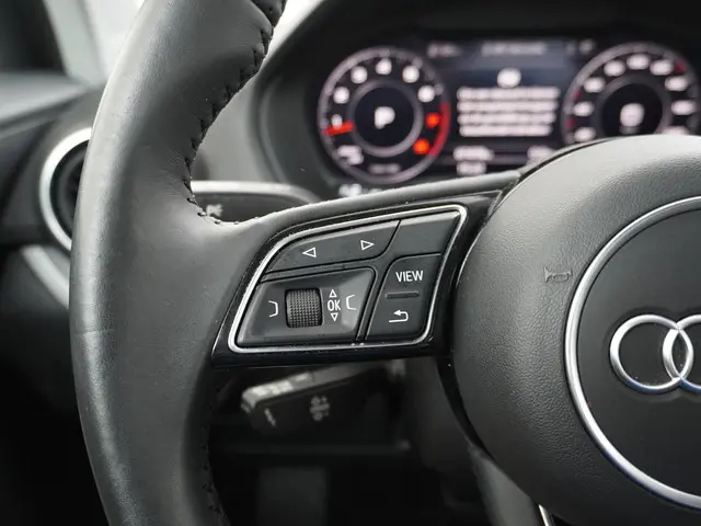 Audi Q2 35 TFSI S Edition 2020 Benzine 28