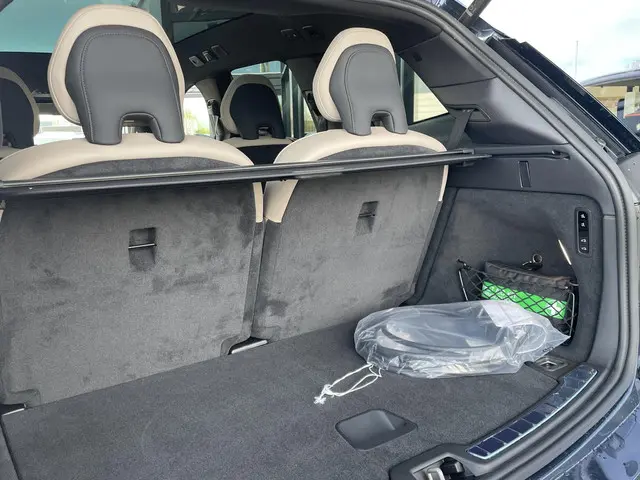 Volvo EX90 Twin Motor Ultra 7p. 111 kWh 2025 Elektrisch 32