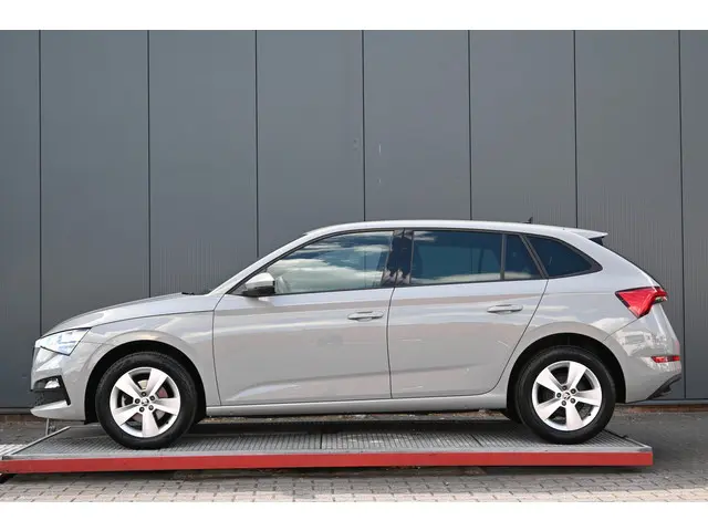 Škoda Scala 1.0 TSI Sport Business 2021 Benzine 9