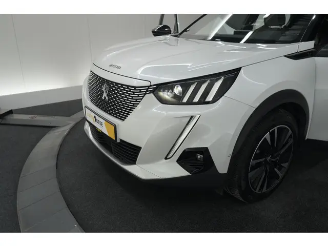 Peugeot e-2008 EV GT Pack 50 kWh 2021 Elektrisch 15