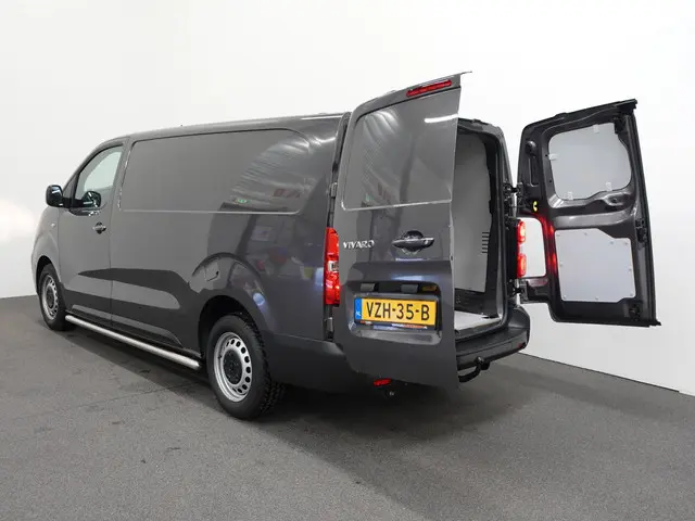 Opel Vivaro 2.0 BlueHDi 145PK L3 Automaat 2023 Diesel 37
