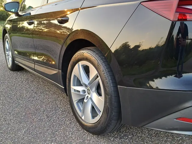 Škoda Enyaq iV 60 2021 Elektrisch 17