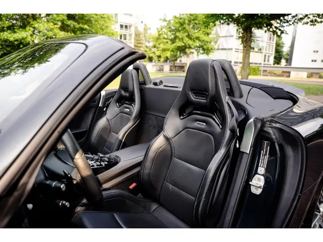 Mercedes-AMG GT Roadster 4.0 2018 Benzine 11