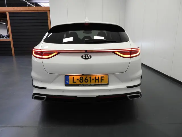Kia ProCeed 1.0 T-GDI GT-Line 2021 Benzine 33