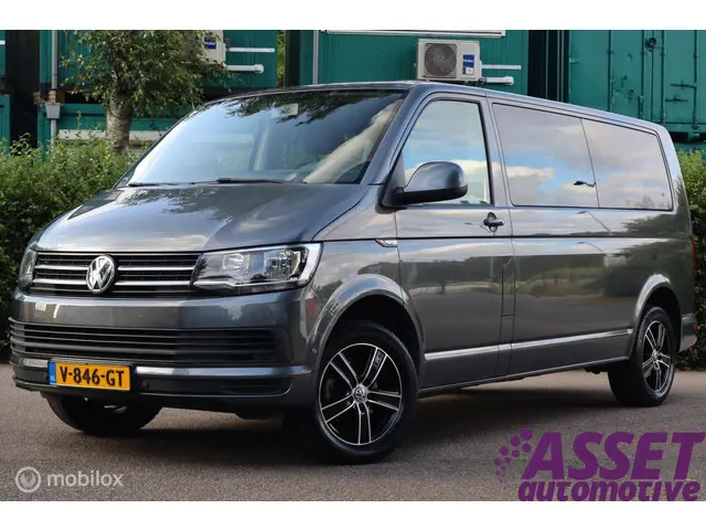 Volkswagen Transporter Caravelle 2.0 TDI L2H1 2016 Diesel