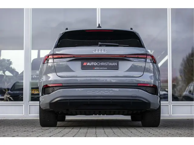Audi Q4 e-tron 35 S edition 55 kWh 2022 Elektrisch 4