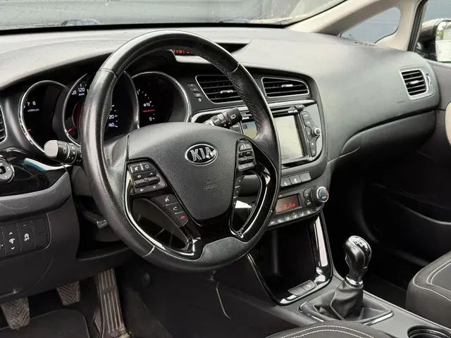 Kia cee'd Sportswagon 1.6 GDI BusinessLine 2015 Benzine 7