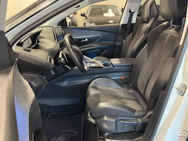 Peugeot 3008 1.2 PureTech Crossway 2018 Benzine 14