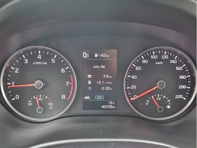 Kia Stonic 1.0 T-GDi MHEV DynamicPlusLine 2023 Benzine 14