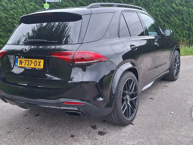 Mercedes-Benz GLE 350 e 4MATIC 2021 Hybride Benzine 9