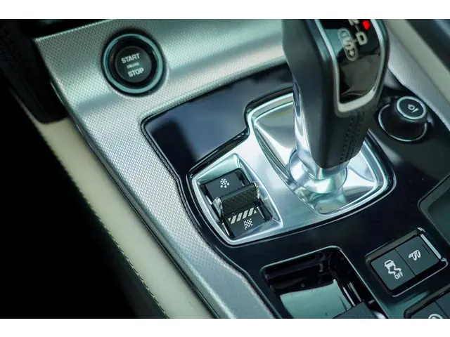 Jaguar F-Type 3.0 V6 Coupé 2016 Benzine 29