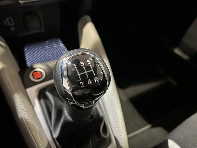 Nissan Micra 1.0 IG-T N-Connecta 2019 Benzine 22