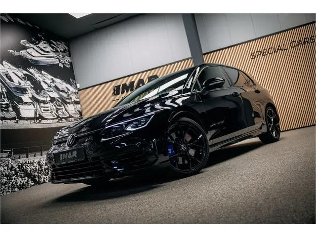 Volkswagen Golf 2.0 TSI R 4Motion 2022 Benzine 32
