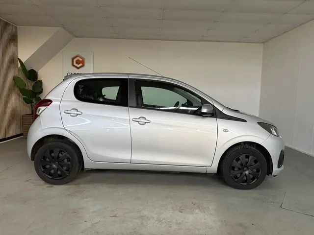 Peugeot 108 1.0 e-VTi Active Black Airco 2015 Benzine 8