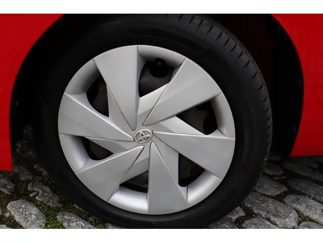 Toyota Aygo 1.0 VVT-i x-nav, 2018 Benzine 5