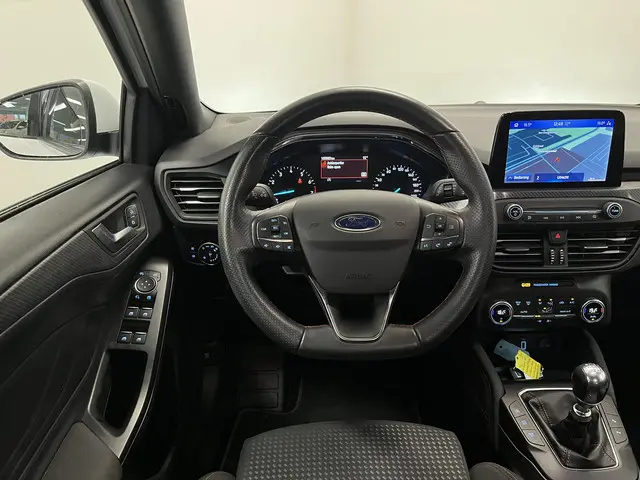 Ford Focus 1.5 EcoBoost 182pk ST Line 2020 Benzine 12