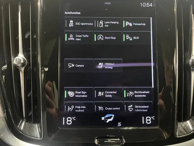 Volvo V60 2.0 B3 163pk AUT8 R-Design 2021 Benzine 13