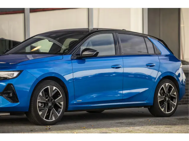 Opel Astra Electric 54 kWh GS 2024 Elektrisch 16