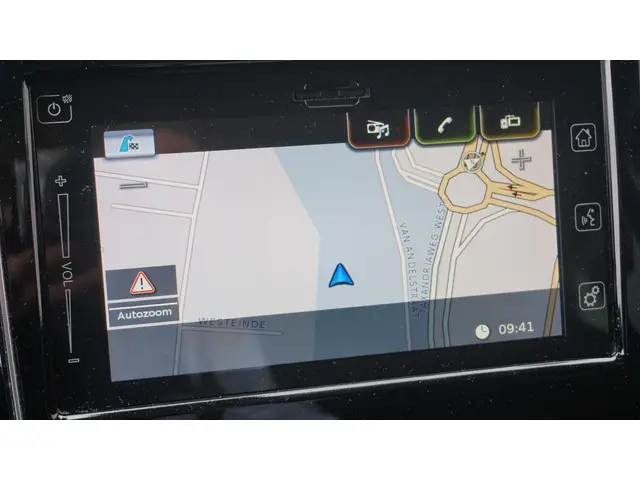 Suzuki Swift 1.4 Sport Smart Hybrid 2023 Benzine 13