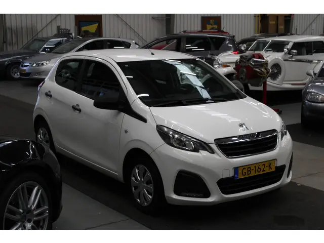 Peugeot 108 1.0 e-VTi Access 2015 Benzine 2