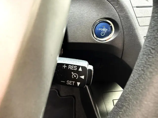 Toyota Prius 1.8 Comf 136PK 2014 Hybride Benzine 18