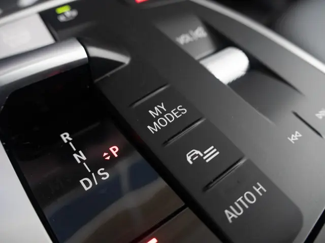 BMW X1 xDrive30e 2024 Hybride Benzine 33