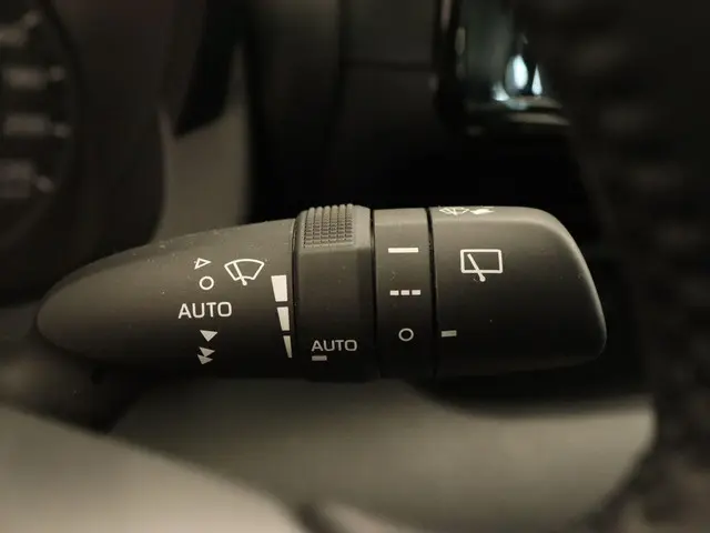 Toyota Yaris 1.5 Hybrid 115 Active 2024 Hybride Benzine 18