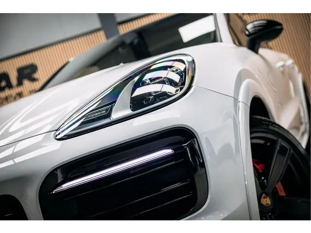 Porsche Cayenne Coupé 3.0 E-Hybrid 2020 Hybride Benzine 25