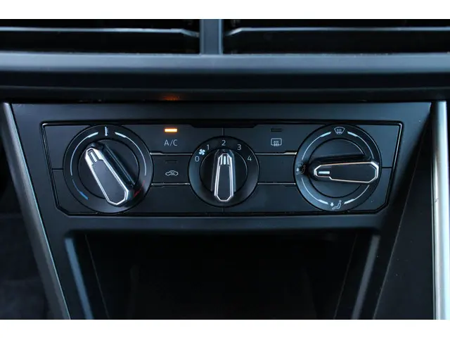 Volkswagen Polo 1.0 TSI Comfortline 2018 Benzine 22