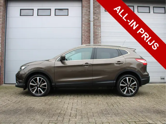 Nissan QASHQAI 1.6 N-Connecta 2015 Benzine 2
