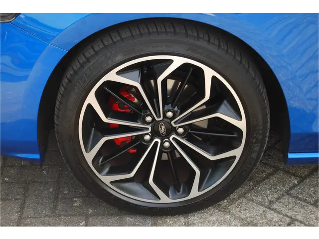 Ford Focus 1.5 EcoBoost ST-Line-X 150pk 5dr 2019 Benzine 17
