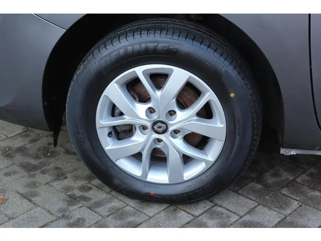 Renault Kangoo Family 1.2 TCe 115 pk Limited 2018 Benzine 10