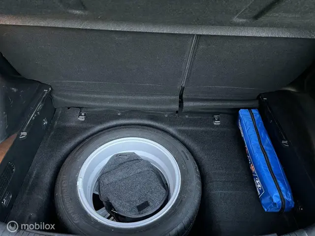 Hyundai ix20 1.4i Go! (Nwe APK/Onderhoud) 2014 Benzine 19