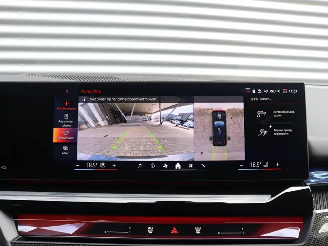 BMW 5 Serie Touring 550e 2026 Hybride Benzine 27