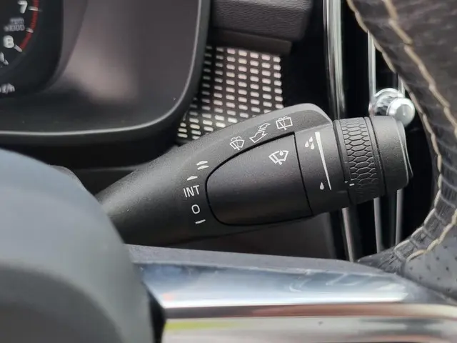 Volvo XC40 2.0 T5 AWD R-Design | PANO | LED | H&K | 2020 Benzine 27