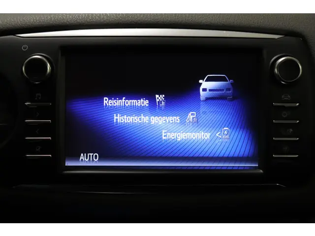 Toyota Yaris 1.5 Hybrid Aspiration, 2017 Hybride Benzine 9