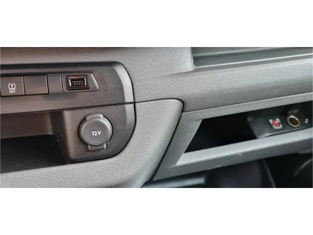 Peugeot Expert 226C 1.6 BlueHDI 95 Premium 2018 Diesel 10