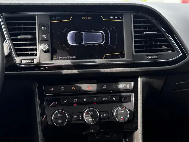 SEAT Leon ST 2.0 TSI CUPRA 300 4DRIVE 2017 Benzine 17