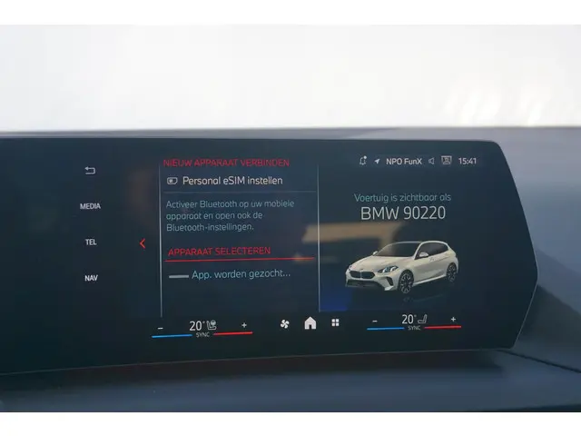 BMW 1 Serie 120 2025 Benzine 28
