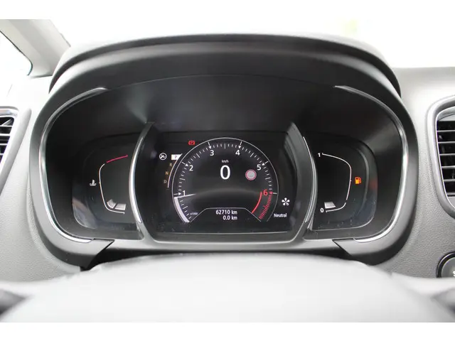 Renault Grand Scénic 1.3 TCe Bose 2018 Benzine 19